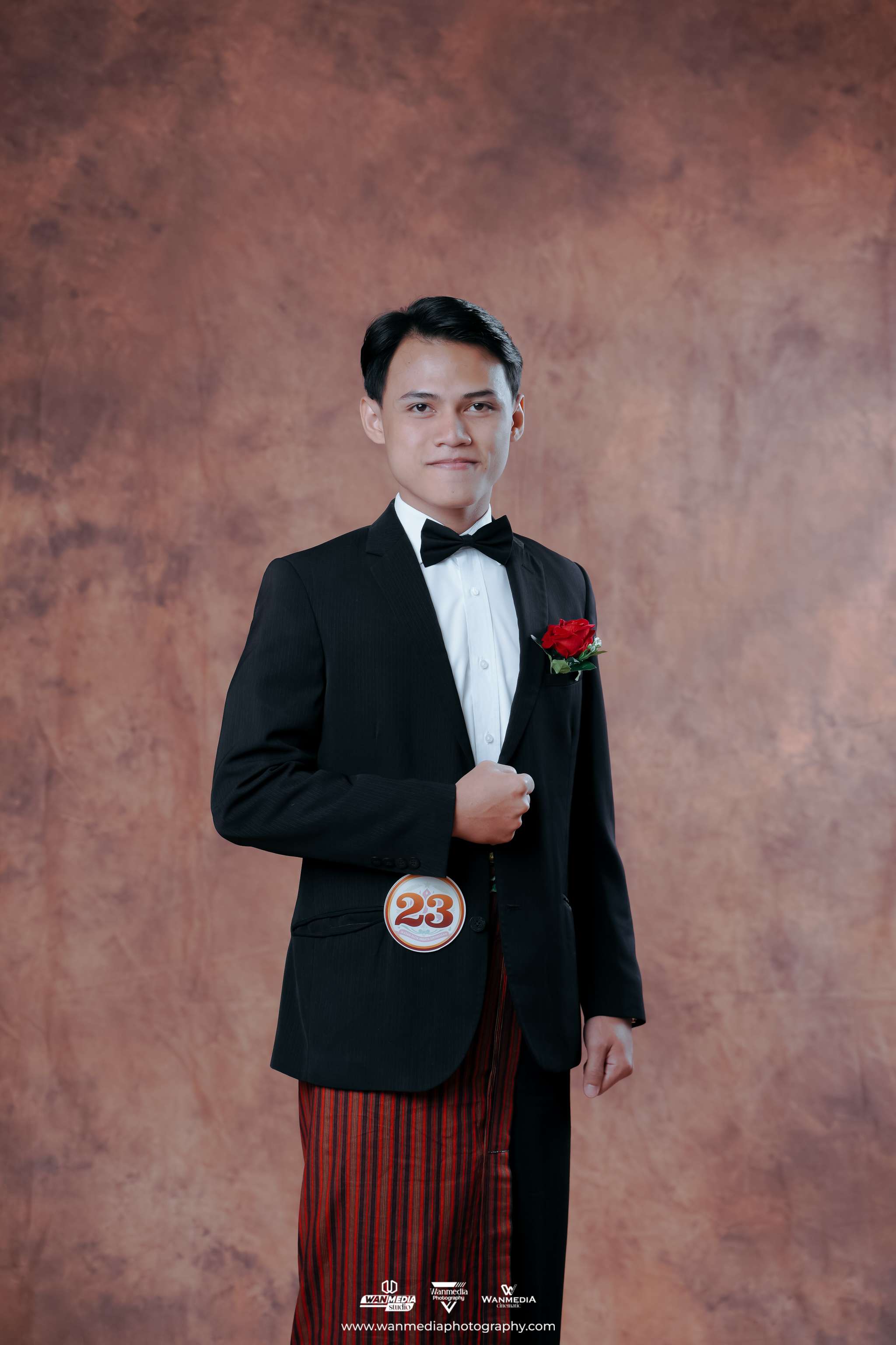 AHMAD ISHLAHUDDIN